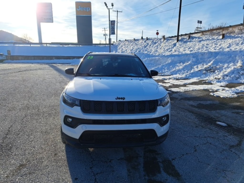 Certified 2023 Jeep Compass Latitude SUV