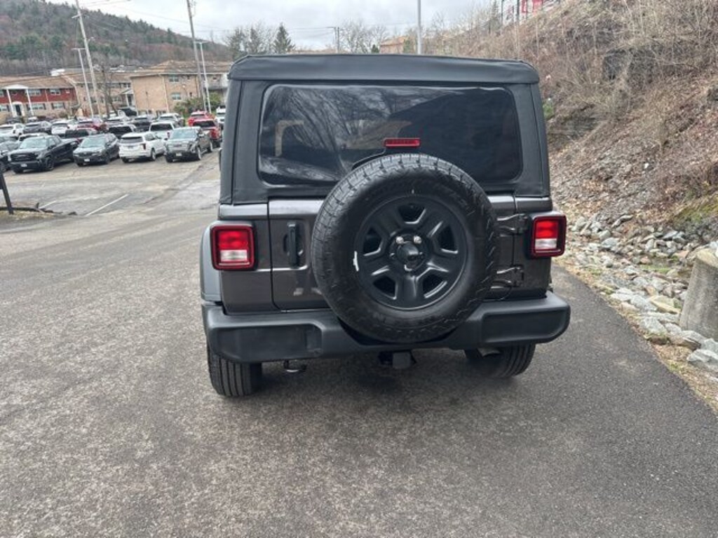 Used 2025 Jeep Wrangler Sport SUV
