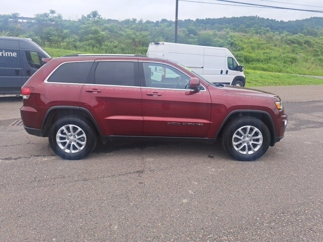 2021 Jeep Grand Cherokee Laredo E photo 4