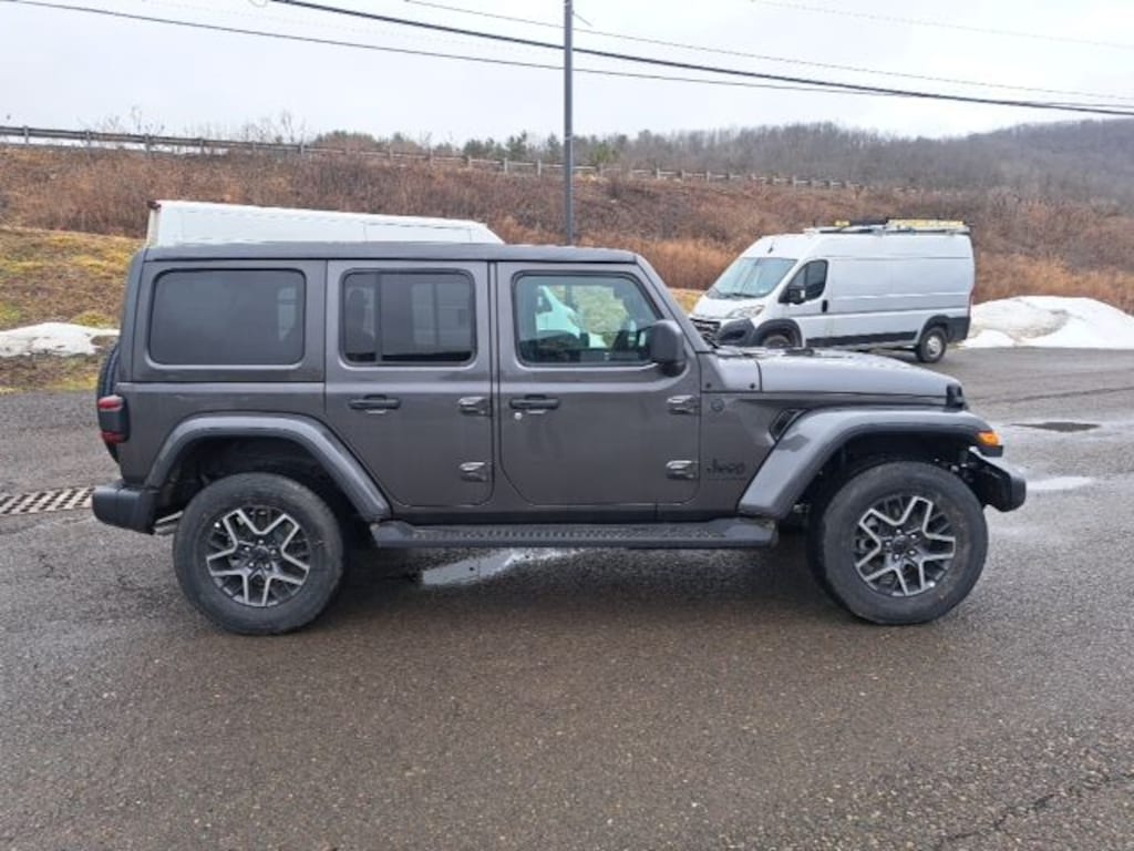 New 2026 Jeep Wrangler 4-DOOR SAHARA Sport Utility