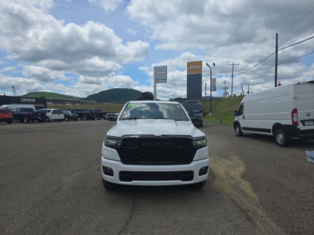 New 2026 Ram 1500 BIG HORN CREW CAB 4X4 5'7 BOX Pickup