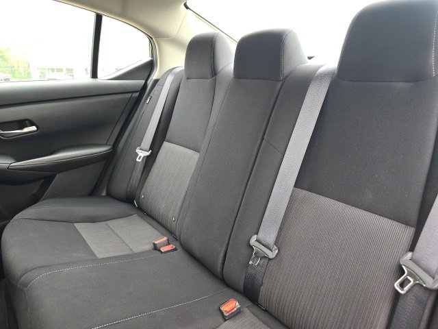 Additional photo of vehicle.