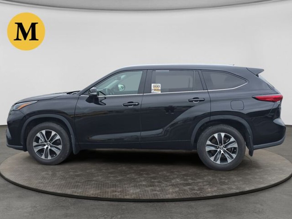Used 2023 Toyota Highlander XLE SUV