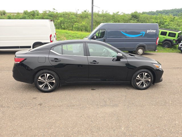 Additional photo of vehicle.