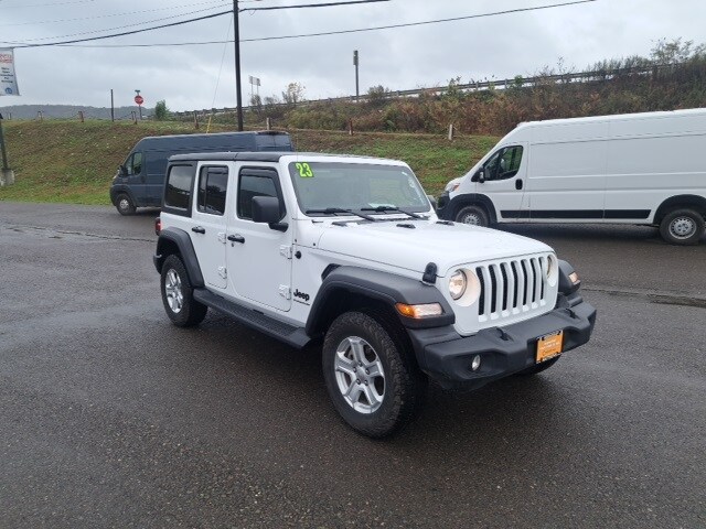 2023 Jeep Wrangler Sport S photo 2