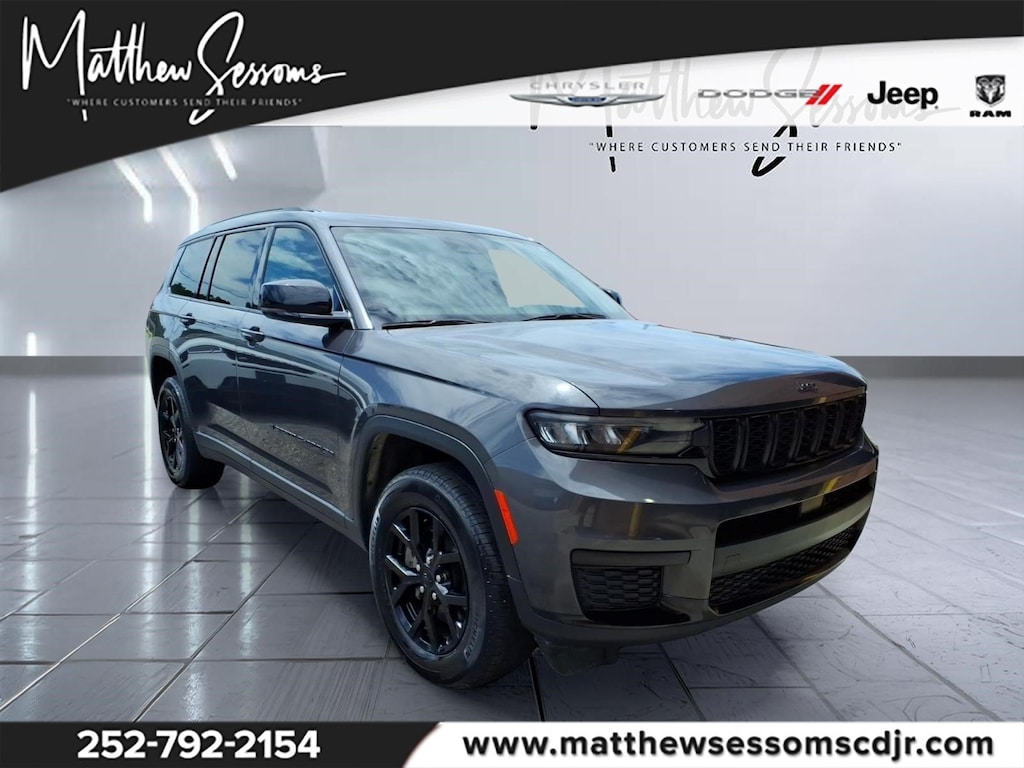Used 2024 Jeep Grand Cherokee L Laredo SUV