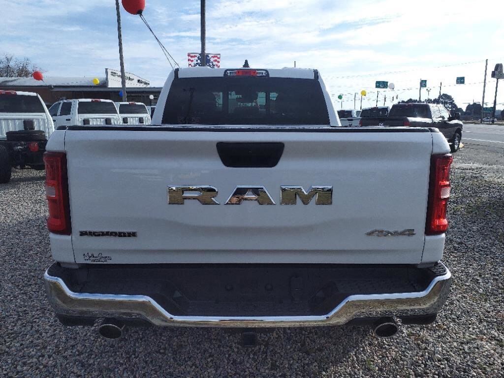 2025 Ram 1500 Big Horn photo 4
