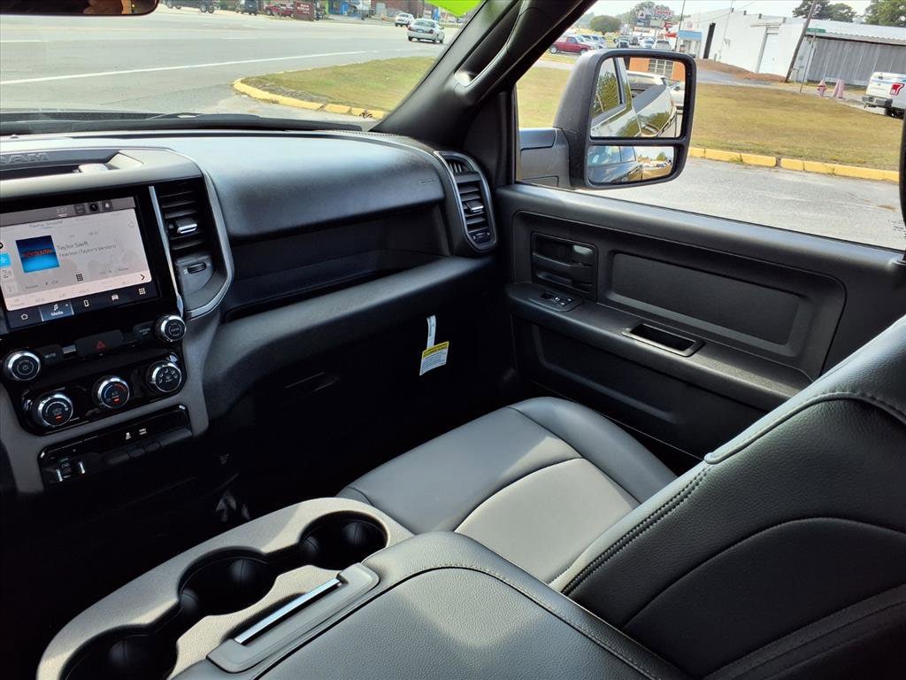 2026 RAM 2500 Tradesman - Photo 10