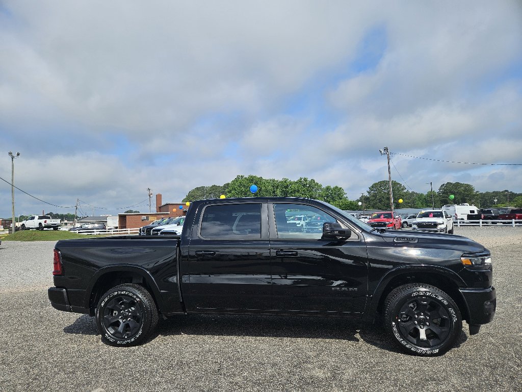 2025 Ram 1500 Big Horn photo 2