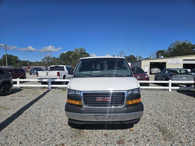 2021 Gmc Savana 2500 Cargo photo 2