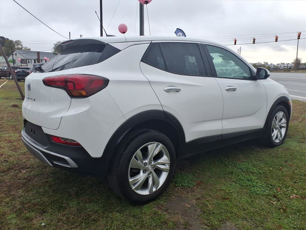 2024 Buick Encore GX Preferred photo 2