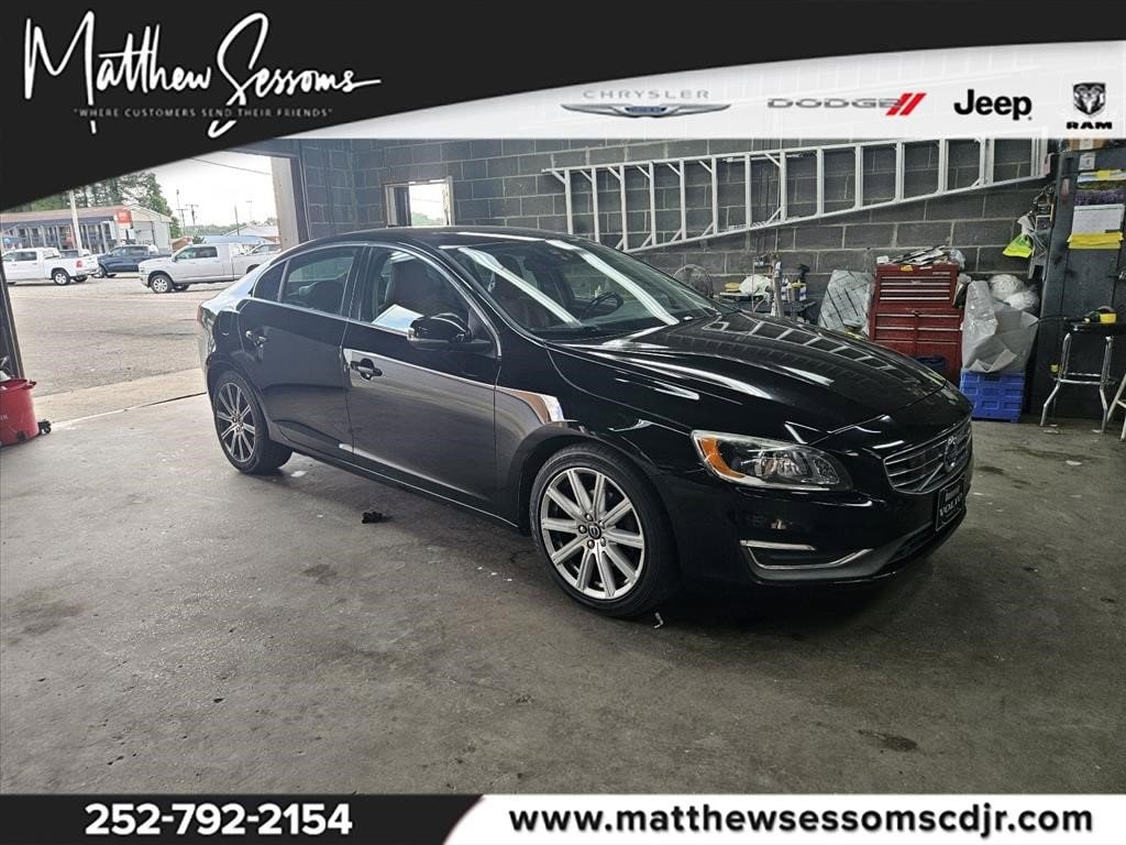 2017 Volvo S60 T5 Inscription Platinum