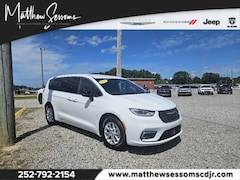 2025 Chrysler Pacifica Select Passenger Van