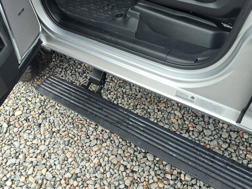 2026 RAM 2500 Laramie - Photo 6