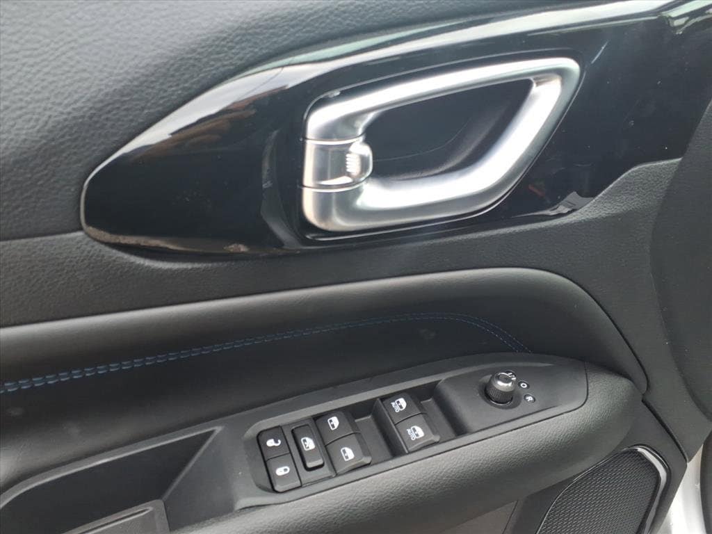 2026 Jeep Compass Altitude - Photo 13