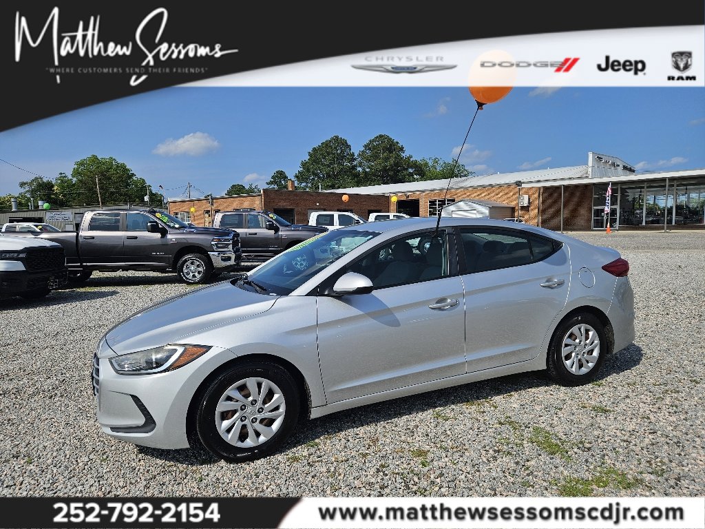 Used 2017 Hyundai Elantra SE with VIN 5NPD74LF7HH183058 for sale in Williamston, NC