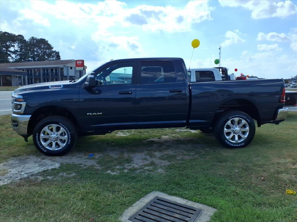 2026 Ram 2500 Big Horn photo 3