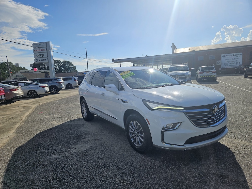 Used 2023 Buick Enclave Essence SUV