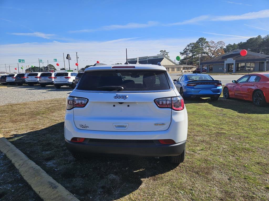 Used 2022 Jeep Compass Latitude SUV