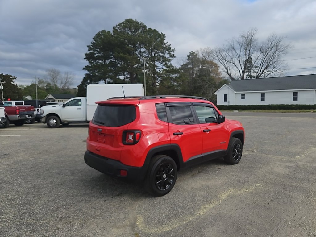 2023 Jeep Renegade Latitude Upland photo 3