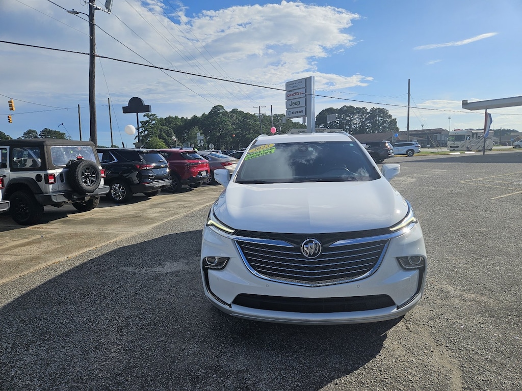 Used 2023 Buick Enclave Essence SUV