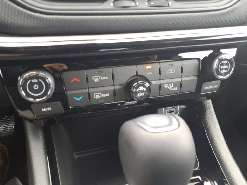 2026 Jeep Compass Altitude - Photo 17