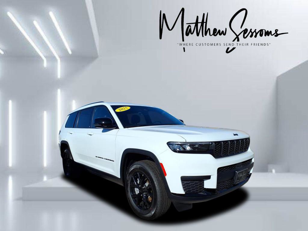 2025 Jeep Grand Cherokee L Altitude's photo
