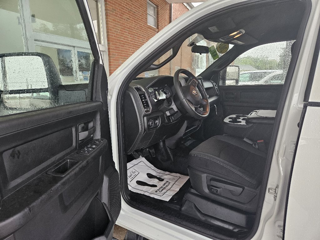 2024 Ram 3500 Tradesman photo 4
