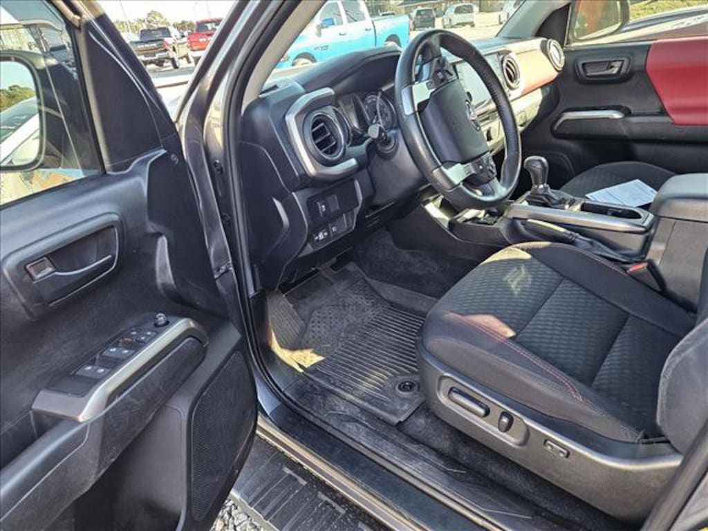 Used 2021 Toyota Tacoma SR5 V6 Truck Double Cab