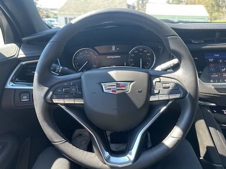 2021 CADILLAC XT6 Luxury SUV