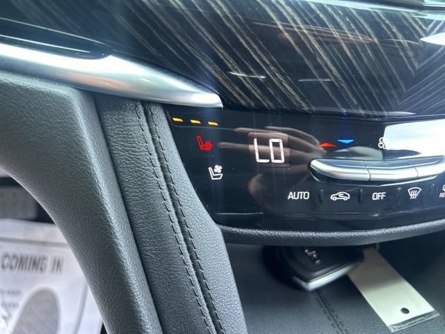 2024 Cadillac XT6 Premium Luxury - Photo 34