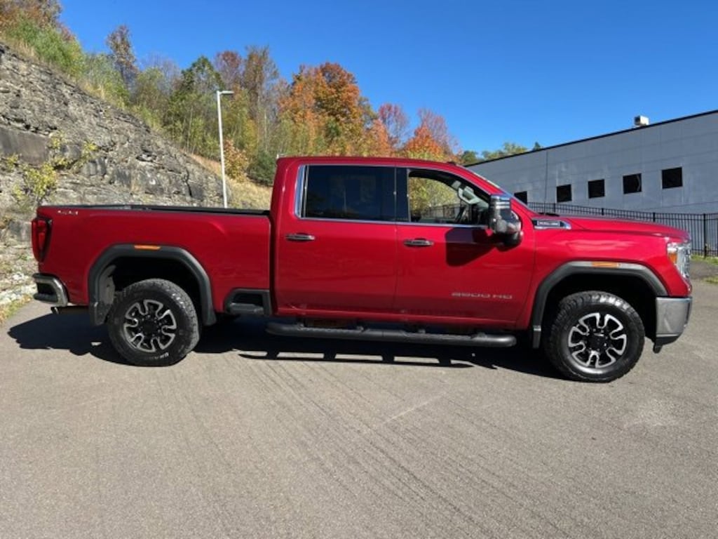 Used 2020 GMC Sierra 2500 HD SLT Truck
