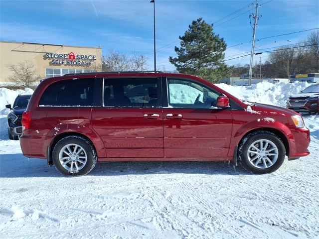 Used 2014 Dodge Grand Caravan SXT with VIN 2C4RDGCG6ER320739 for sale in Syracuse, NY