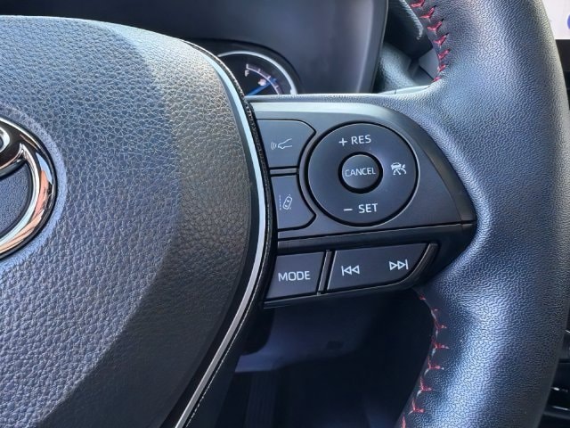2024 Toyota RAV4 SE - Photo 15
