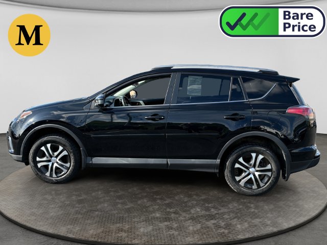 2018 Toyota RAV4 LE - Photo 2