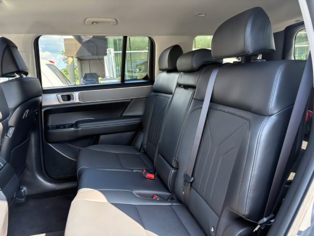2025 Hyundai Santa Fe XRT - Photo 13