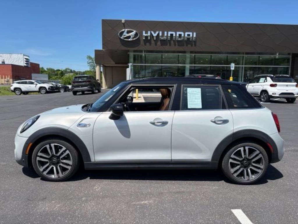 Used 2021 MINI Hardtop 4 Door Cooper S Hatchback