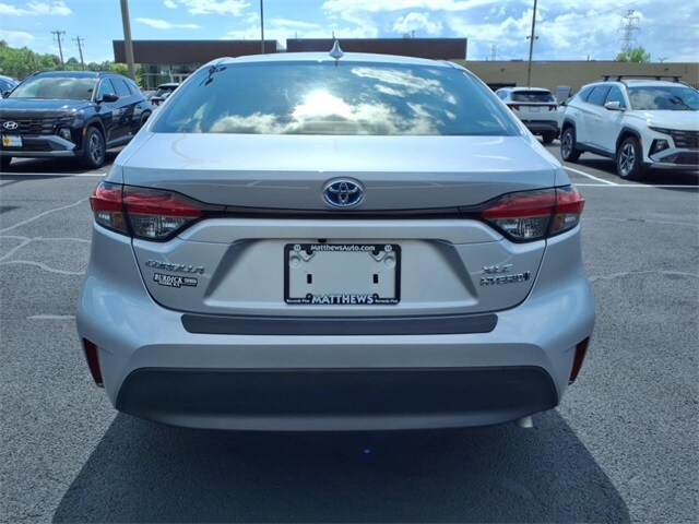 2024 Toyota Corolla Hybrid LE photo 4