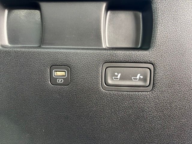 2021 Hyundai Palisade Limited - Photo 27