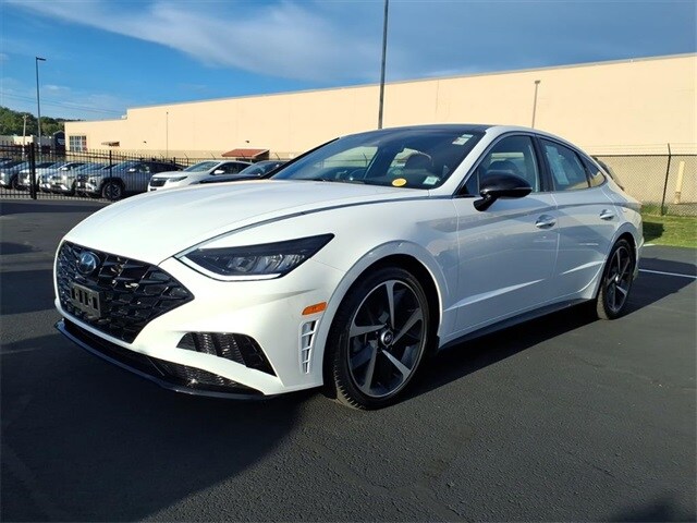 2023 Hyundai Sonata SEL Plus photo 4