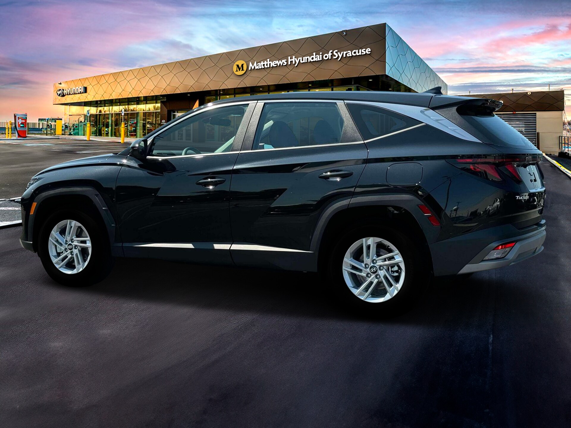 2025 Hyundai Tucson SE photo 4