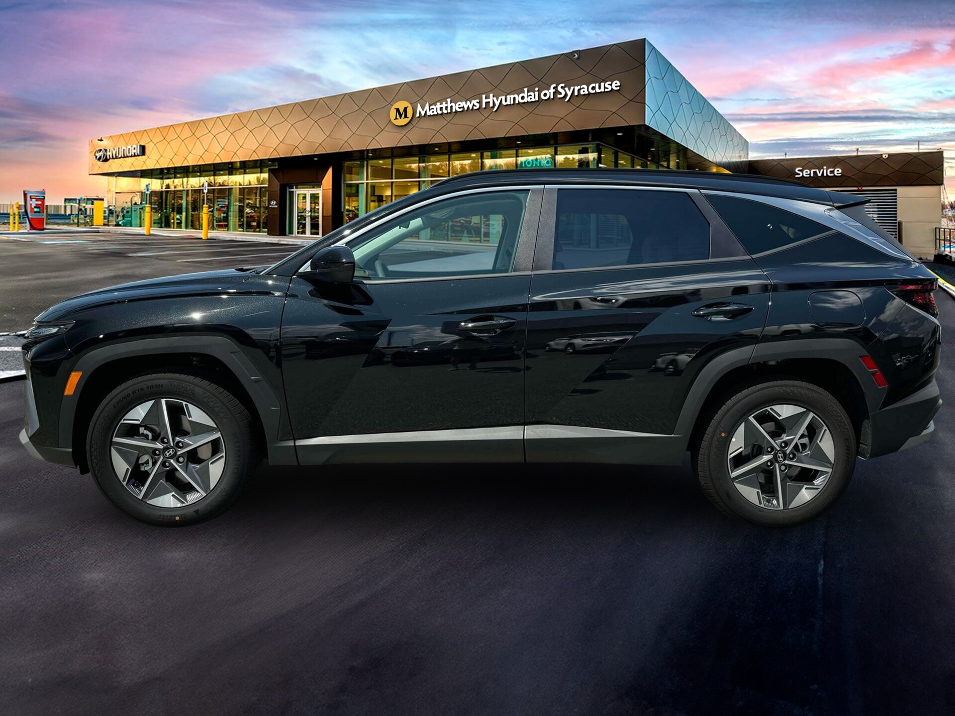 2025 Hyundai Tucson SEL photo 3