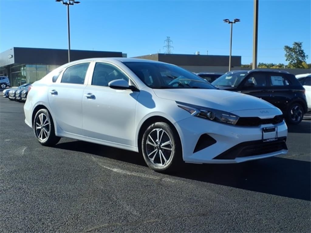 Used 2023 Kia Forte LXS Sedan