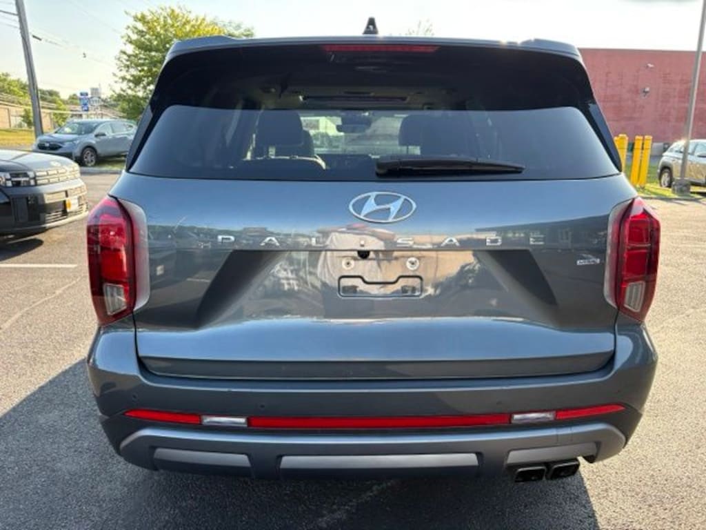 Used 2025 Hyundai Palisade SEL Premium SUV