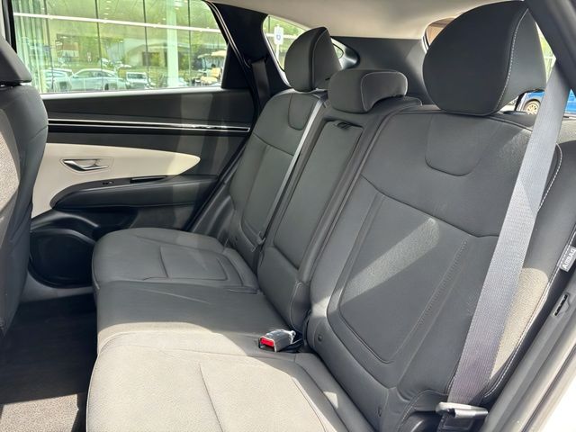 2024 Hyundai Tucson SE - Photo 13