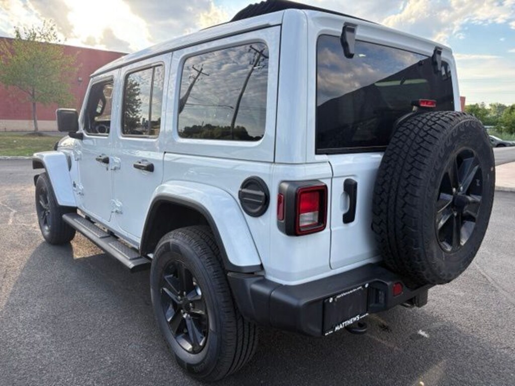 Used 2023 Jeep Wrangler 4-DOOR SAHARA 4X4 SUV