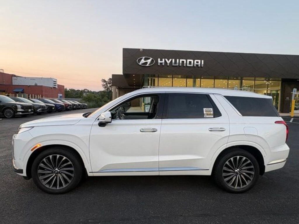 Certified 2025 Hyundai Palisade Calligraphy SUV