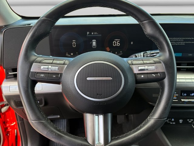 2025 Hyundai Kona SEL - Photo 14