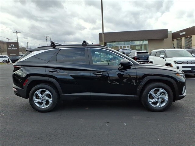 2023 Hyundai Tucson SEL photo 2