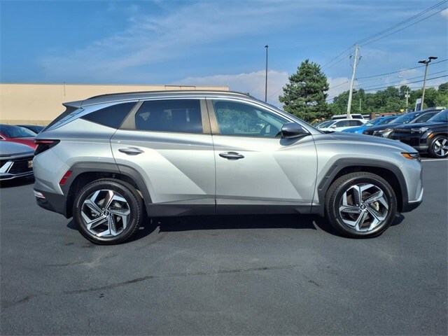 2022 Hyundai Tucson SEL photo 2